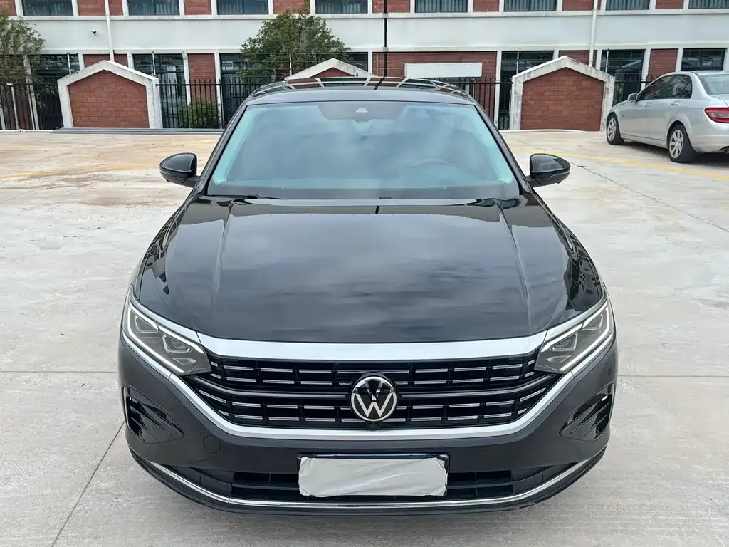 Volkswagen Passat — фото 7