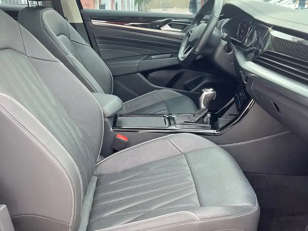 Volkswagen Passat — фото 9