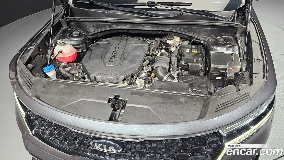 Kia Sorento — фото 8