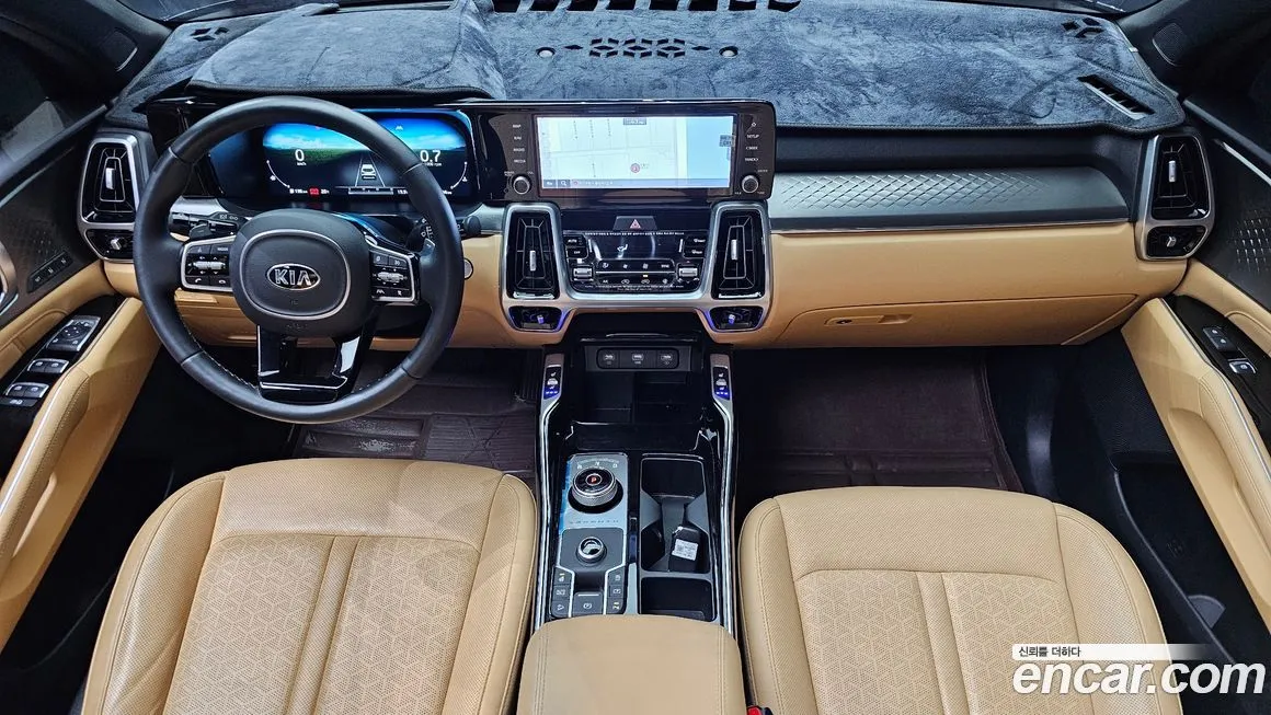 Kia Sorento — фото 9