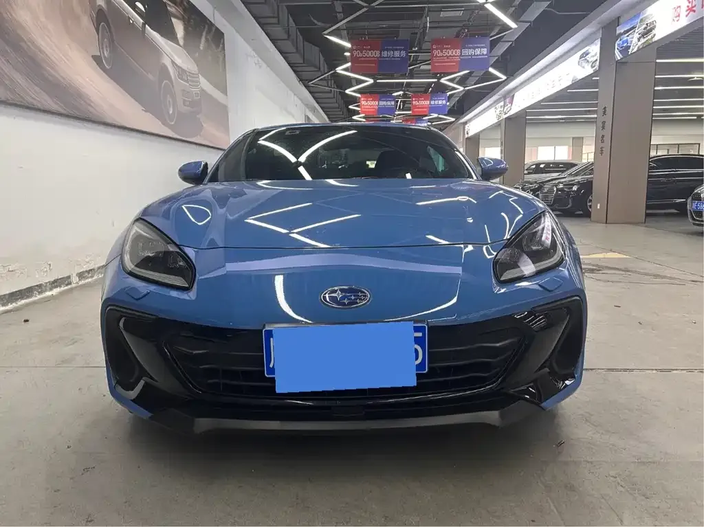 Subaru BRZ 2023 из CN, фото 3