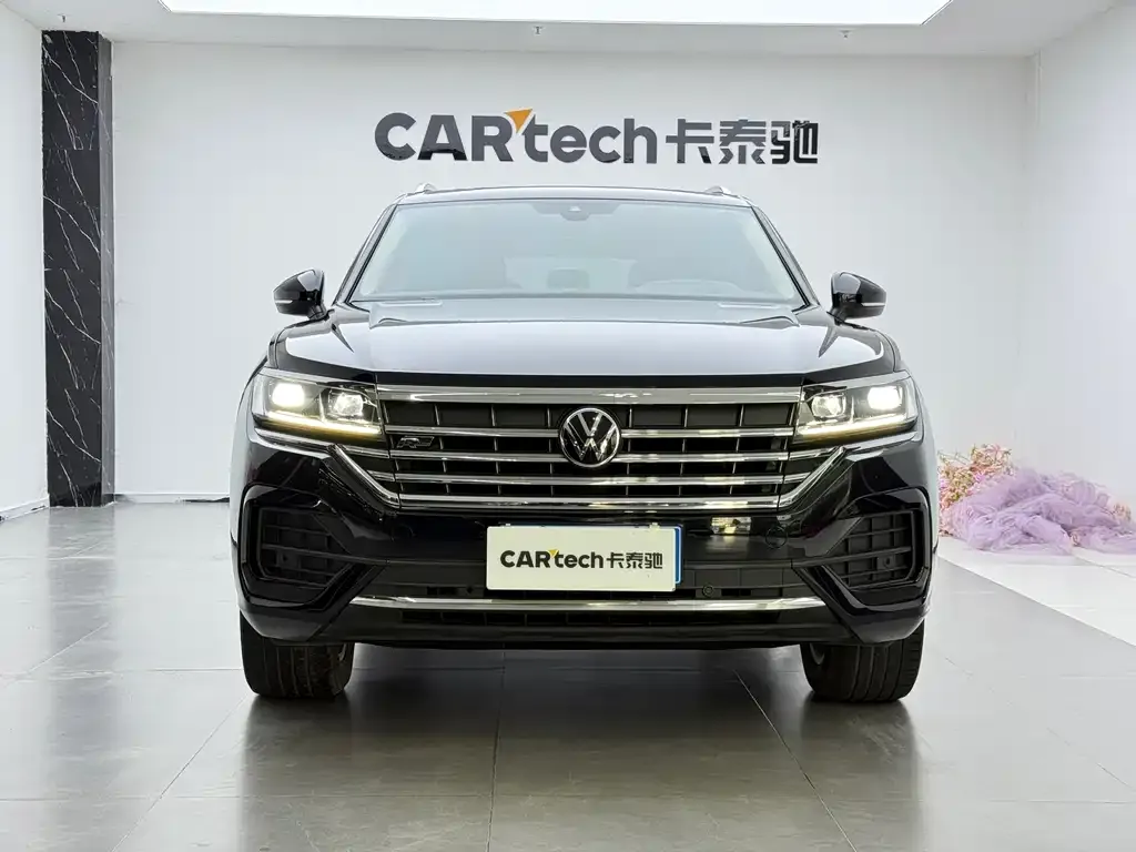 Volkswagen Touareg 2022 из CN, фото 8