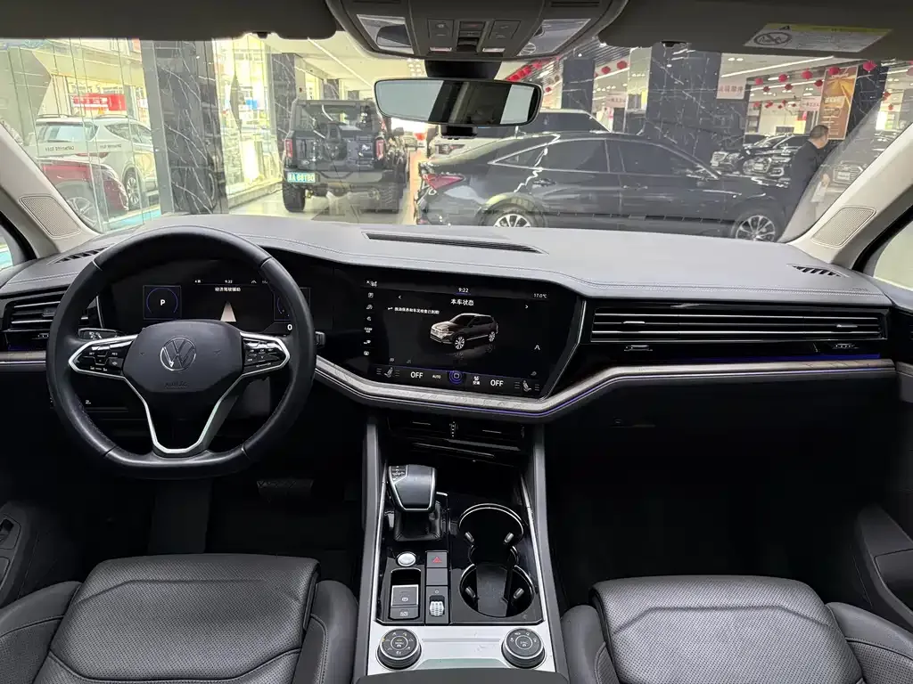 Volkswagen Touareg 2022 из CN, фото 4