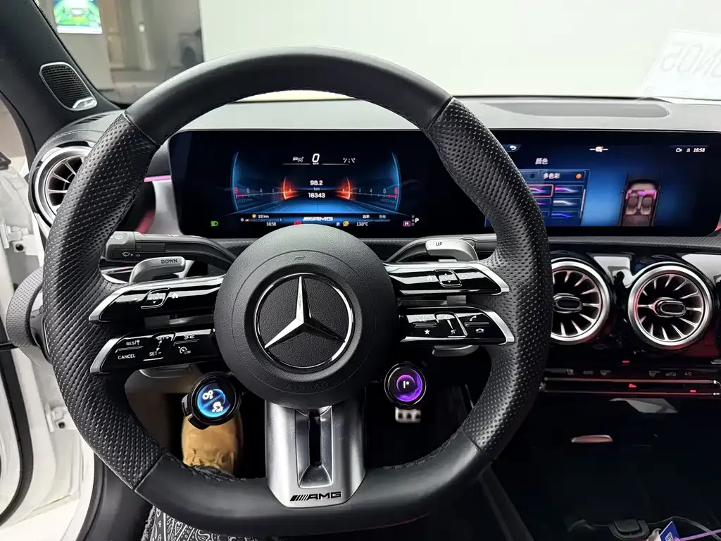 Mercedes-Benz A-Class AMG — фото 10