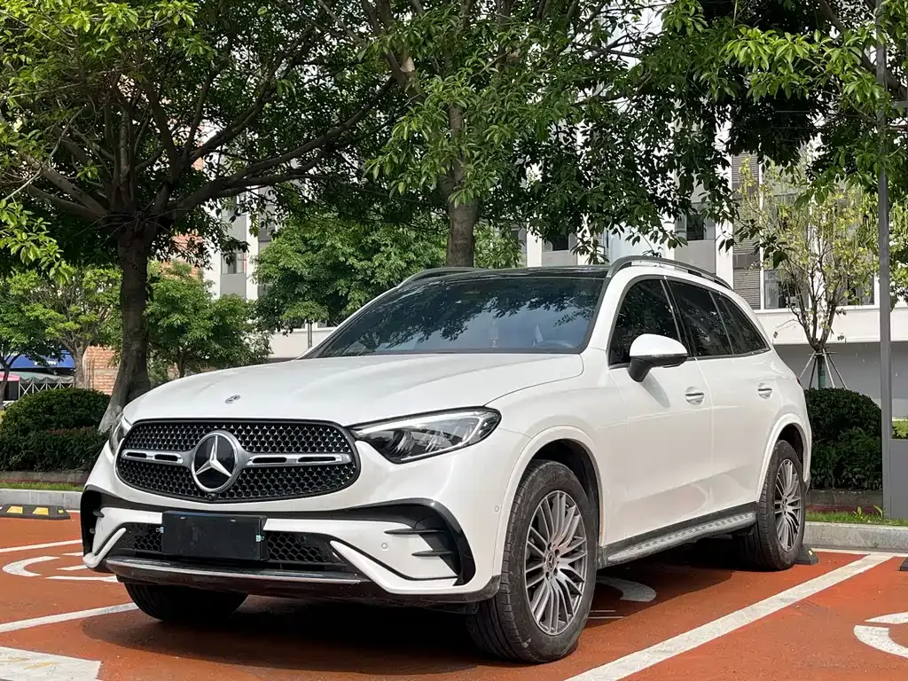 Mercedes-Benz GLC — фото 1