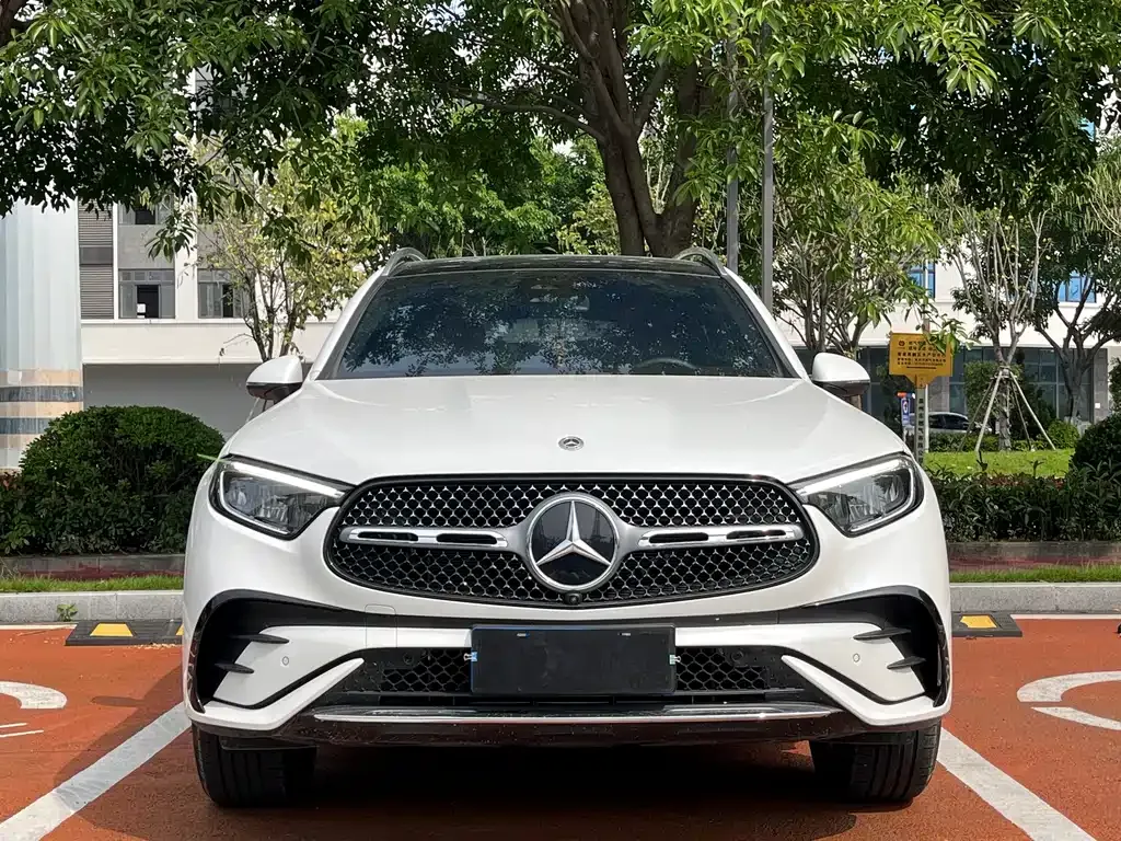 Mercedes-Benz GLC — фото 8