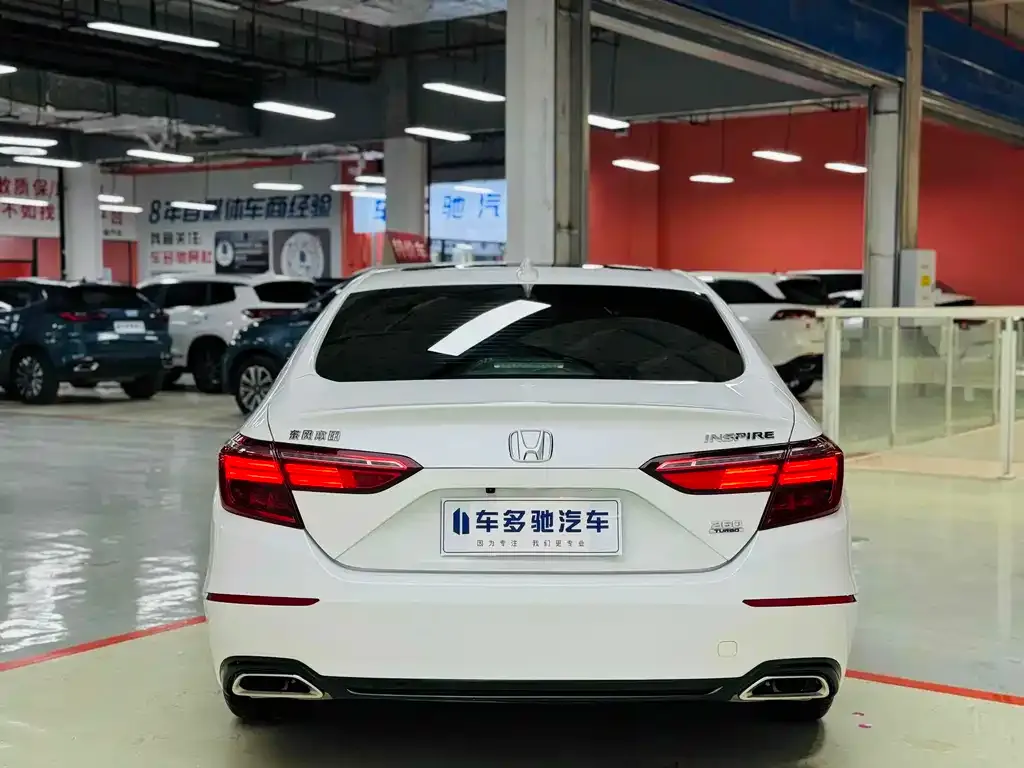 Honda Inspire — фото 10