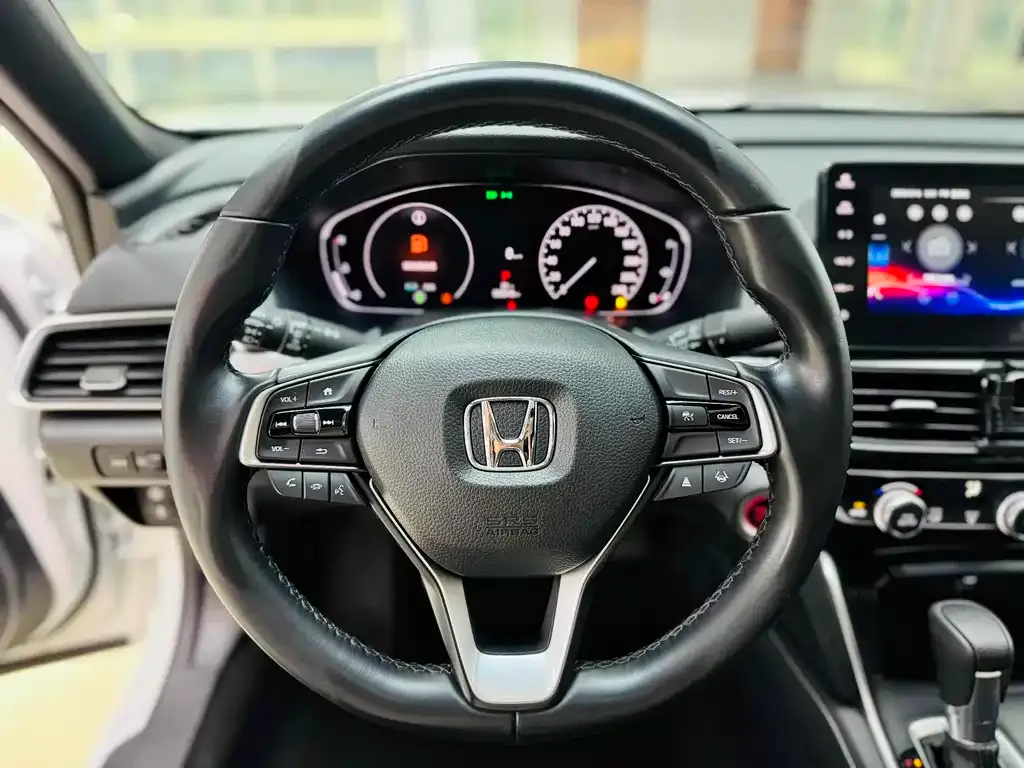 Honda Inspire — фото 5