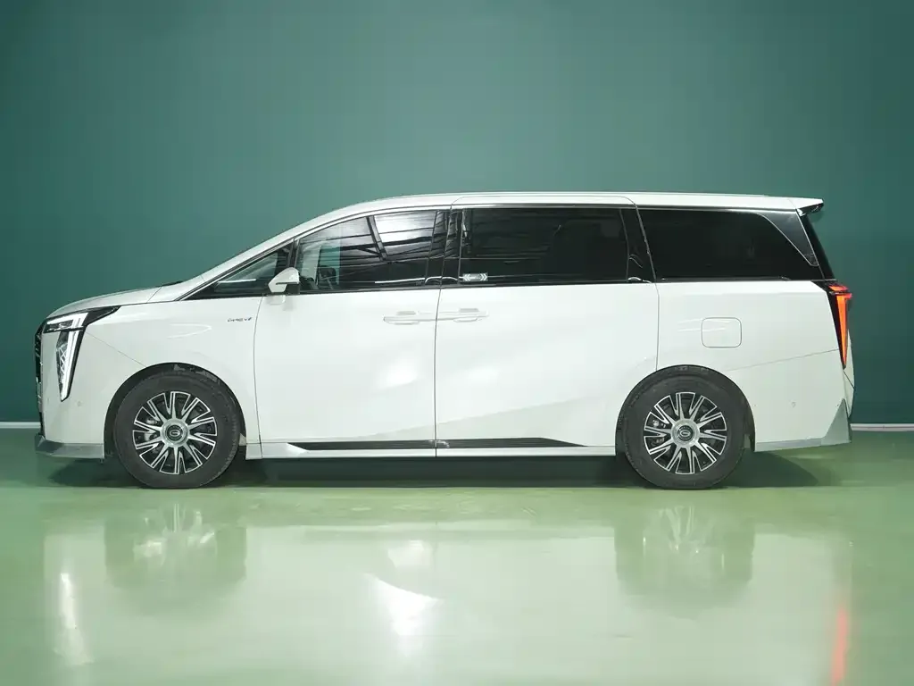 GAC Motor Trumpchi E9 — фото 4