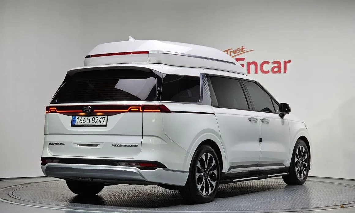 Kia Carnival — фото 4