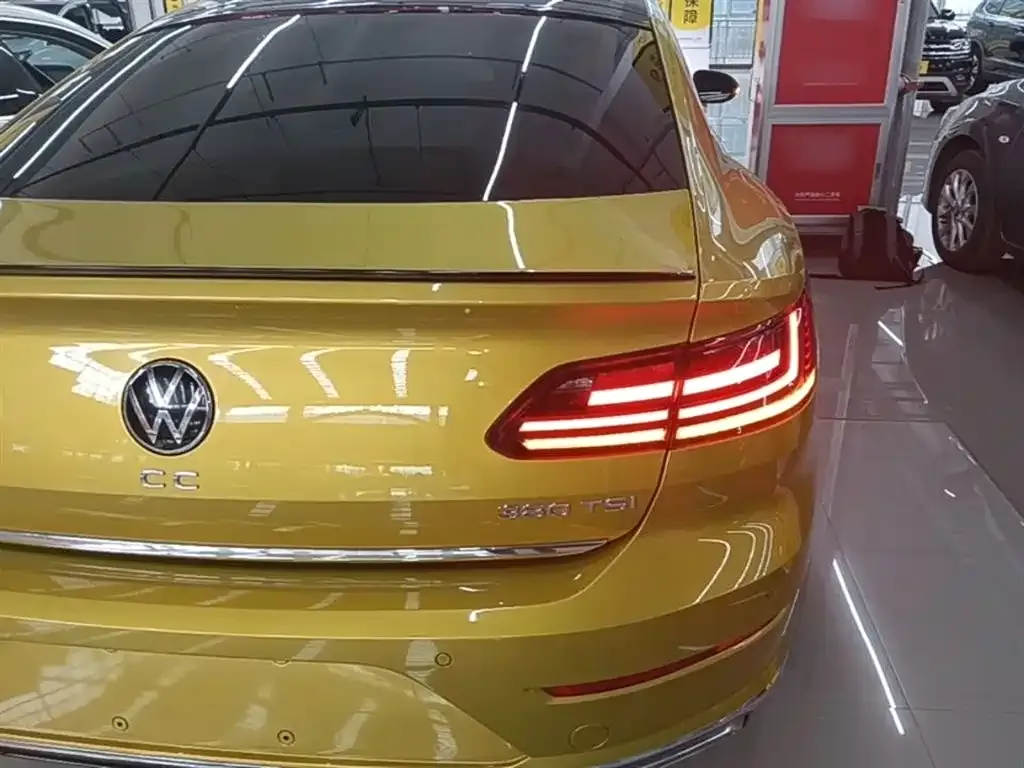 Volkswagen CC — фото 5