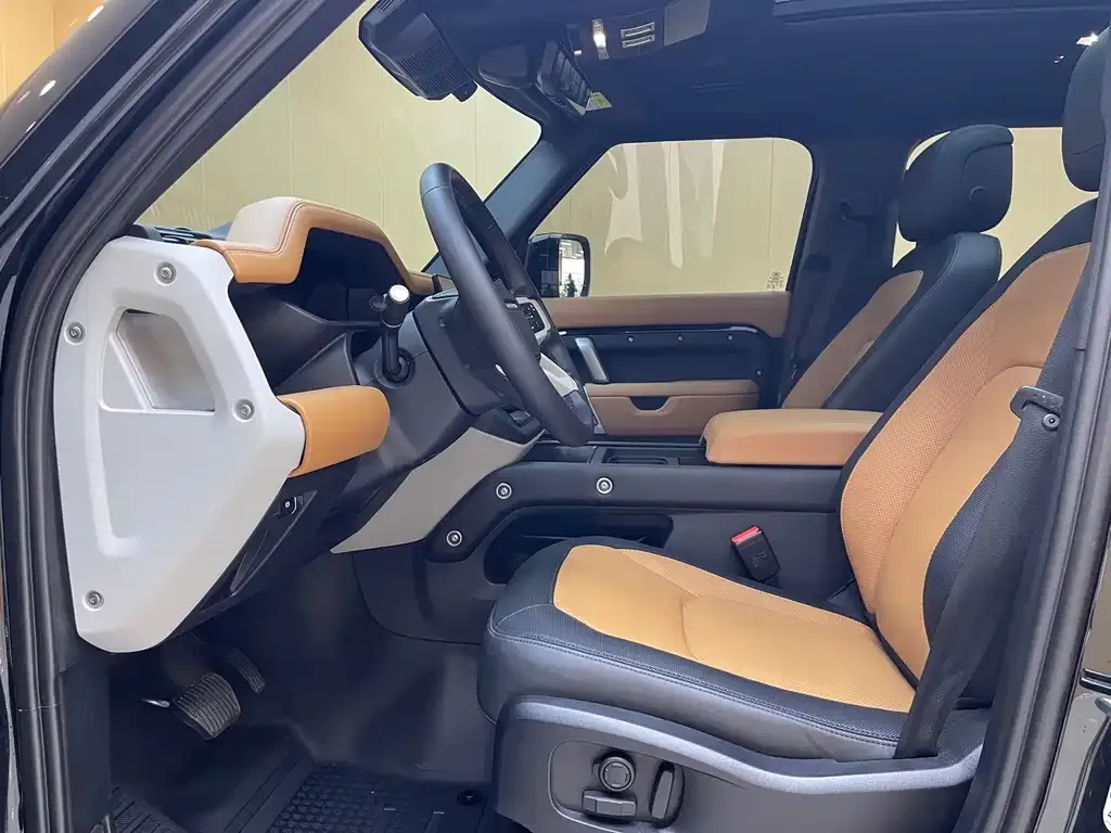 Land Rover Defender — фото 4