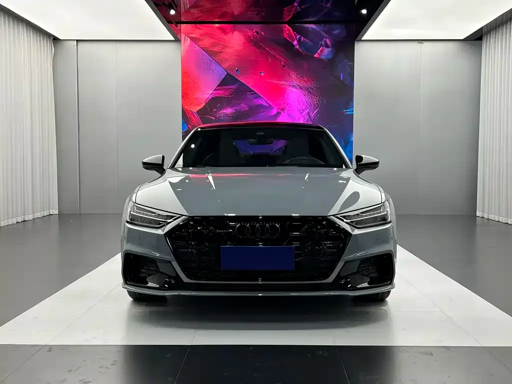 Audi A7L — фото 7