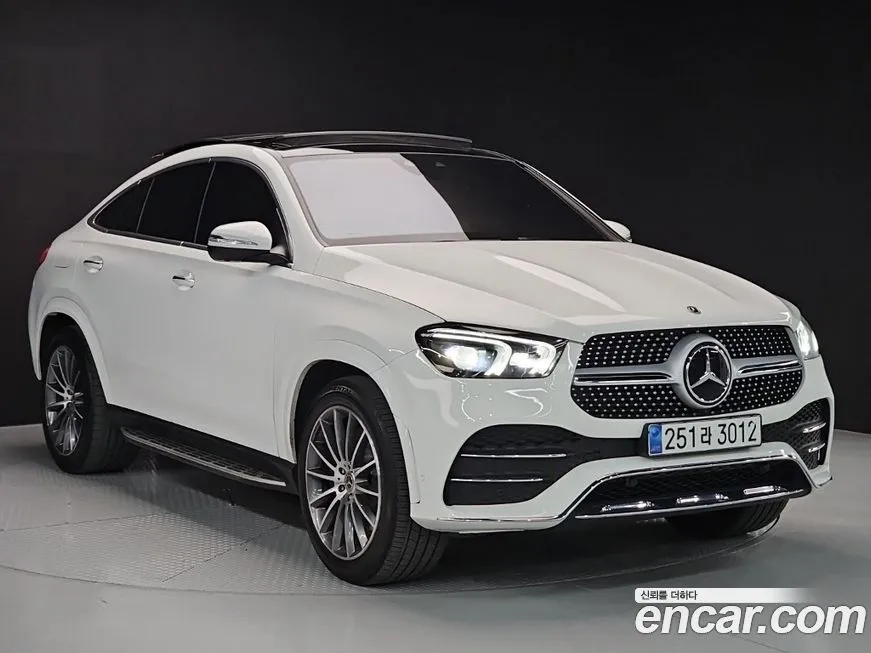 Mercedes-Benz GLE-Class — фото 8