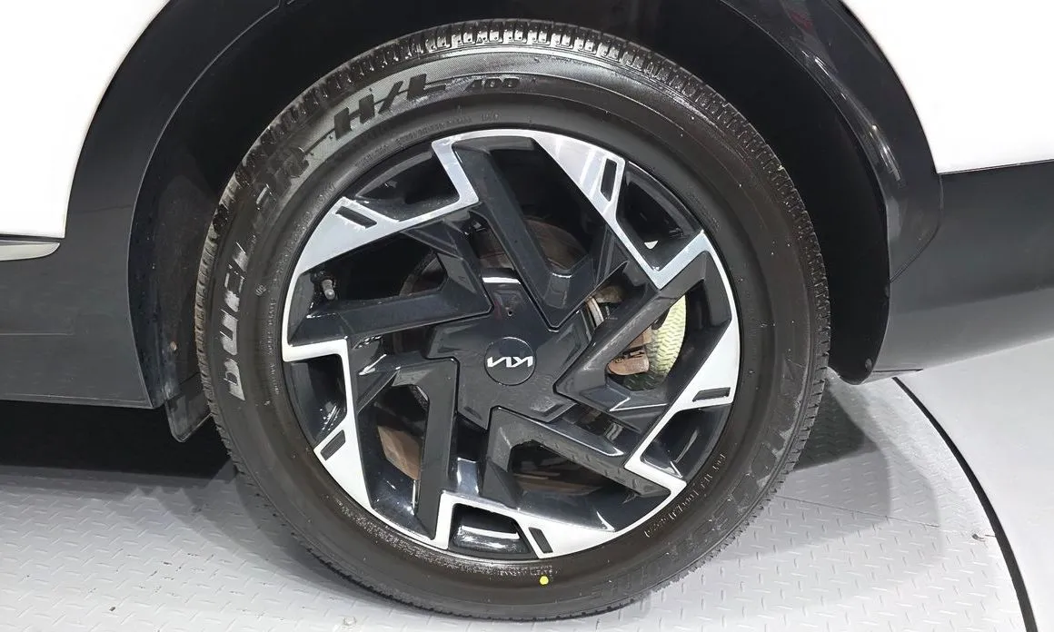 Kia Sportage — фото 8