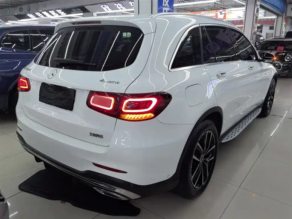 Mercedes-Benz GLC — фото 6