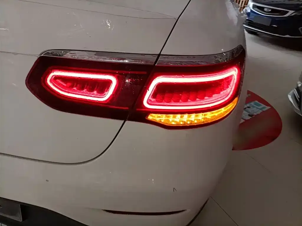 Mercedes-Benz GLC Coupe — фото 10