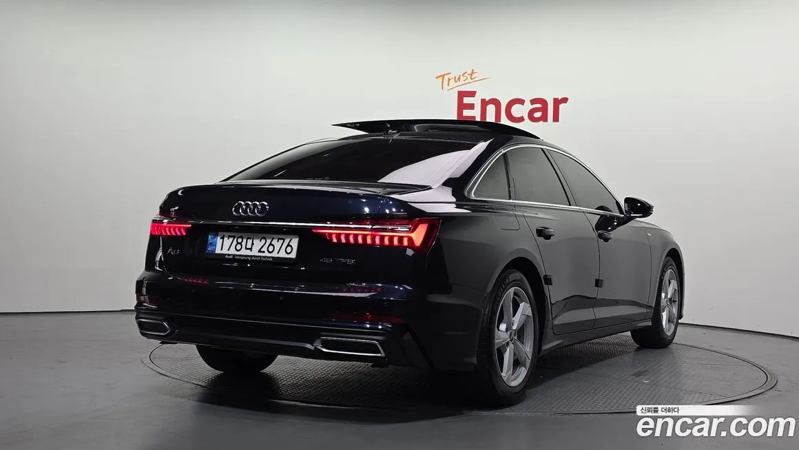 Audi A6 — фото 8