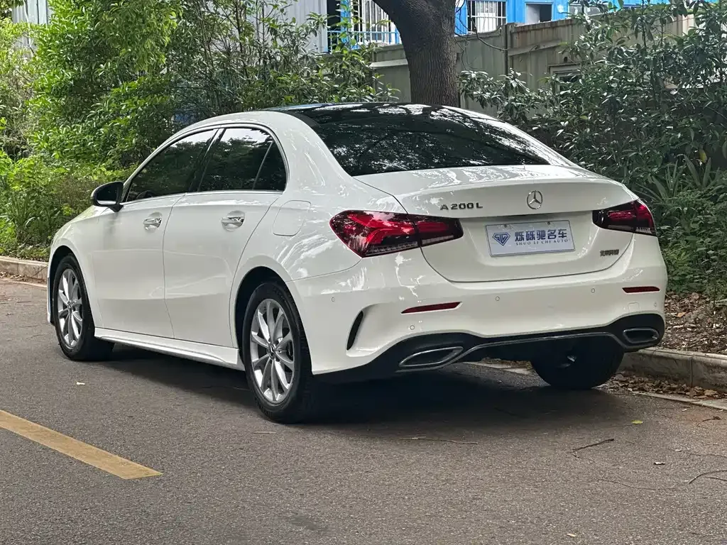 Mercedes-Benz A-Class — фото 10