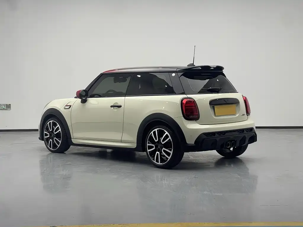 MINI JCW (John Cooper Works) — фото 3