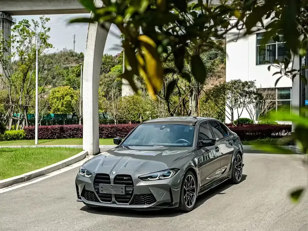 BMW M3 — фото 1