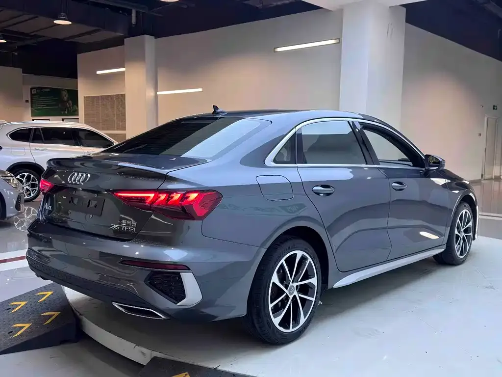 Audi A3 — фото 10