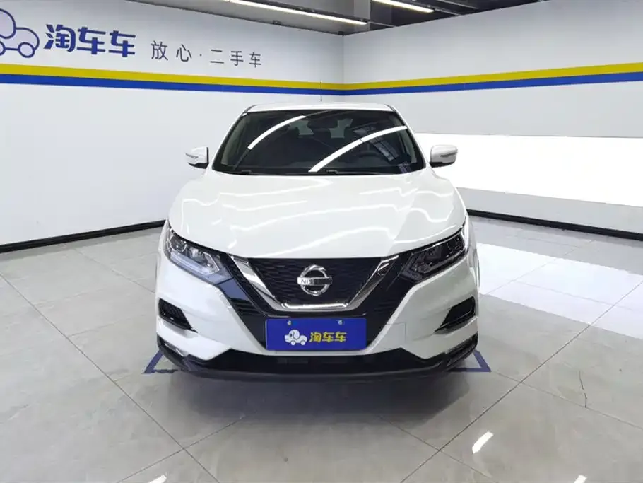 Nissan Qashqai — фото 7