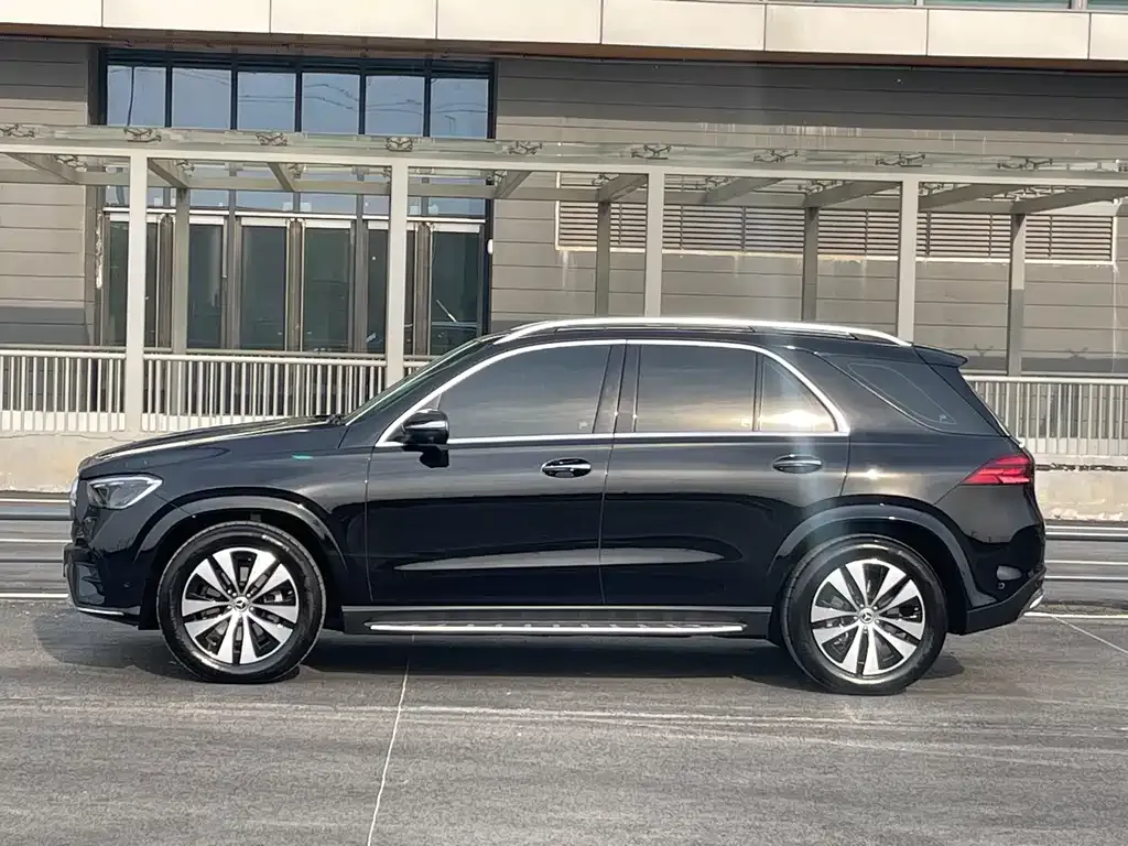 Mercedes-Benz GLE — фото 5