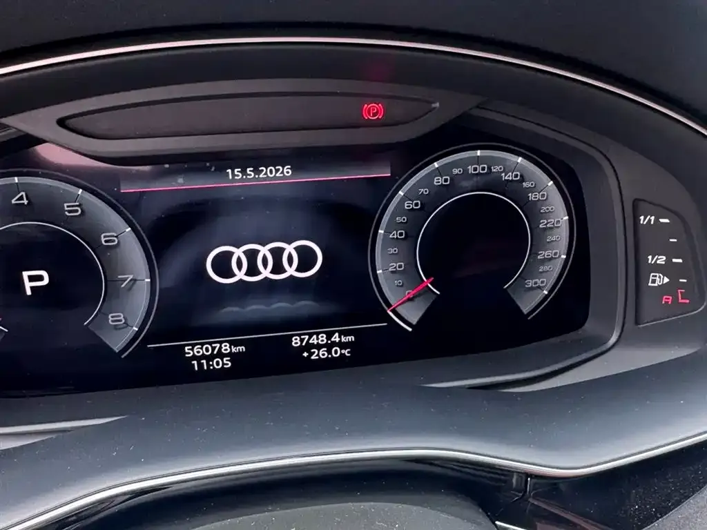 Audi Q7 — фото 5
