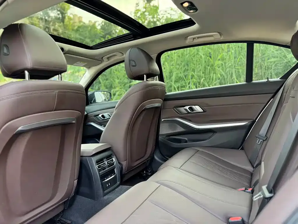 BMW i3 2024 из CN, фото 9