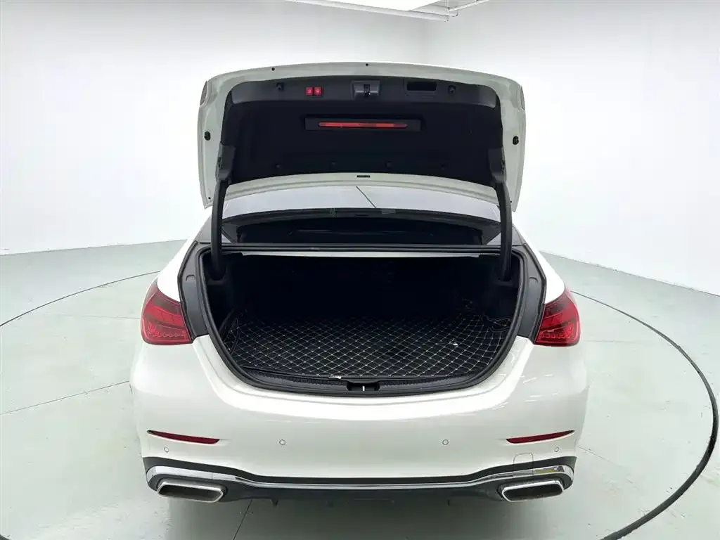 Mercedes-Benz C-Class New Energy 2023 из CN, фото 3