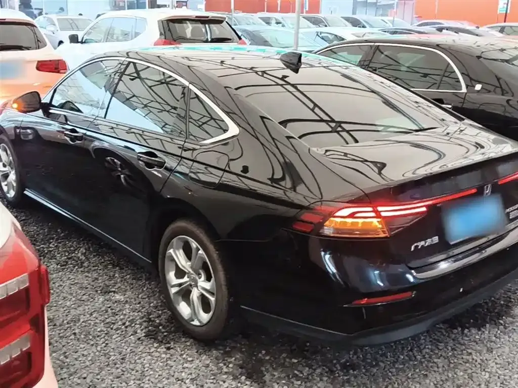 Honda Accord 2023 из CN, фото 8