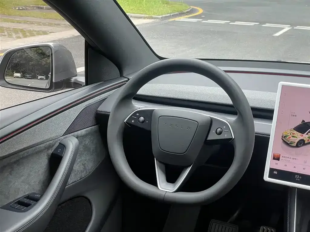 Tesla Model Y L 2025 из CN, фото 7