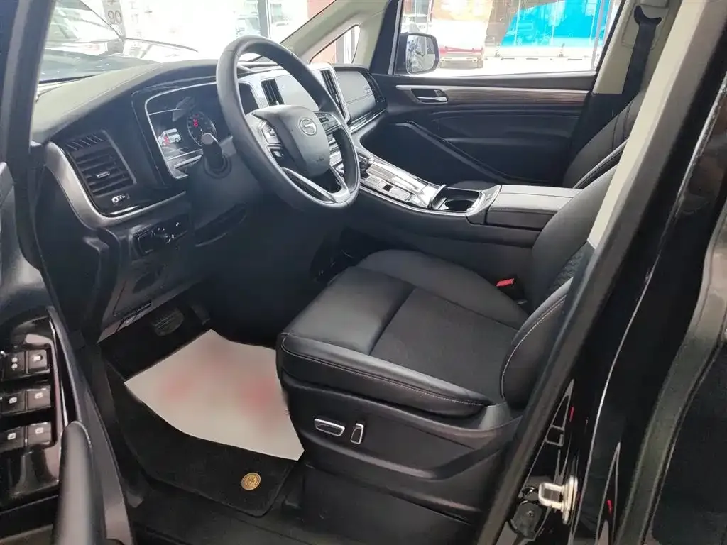GAC Motor Trumpchi M8 — фото 7