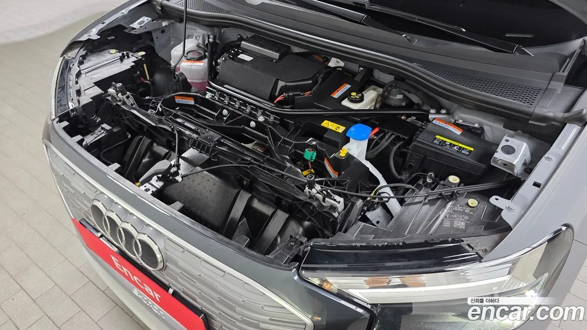 Audi Q4 e-tron 2023 из KR, фото 8