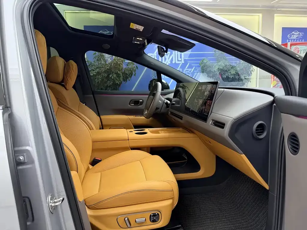 Li Auto i8 2025 из CN, фото 6