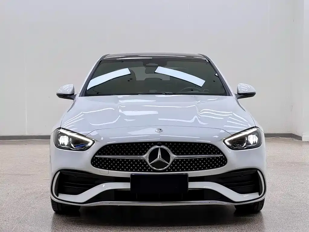 Mercedes-Benz C-Class — фото 6