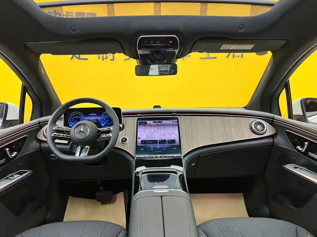 Mercedes-Benz EQE SUV 2025 из CN, фото 6