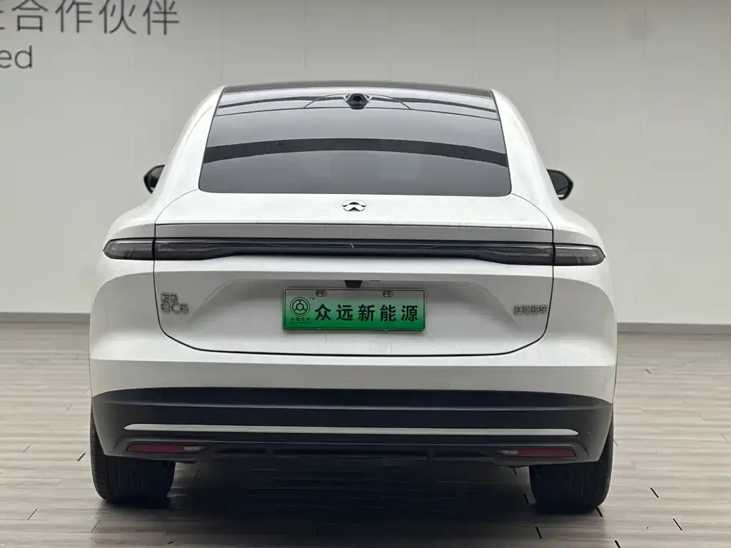 NIO EC6 — фото 5
