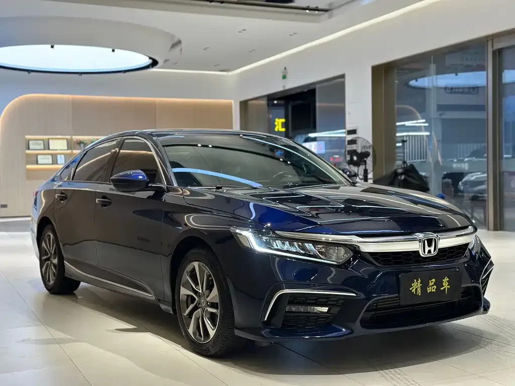 Honda Inspire — фото 10