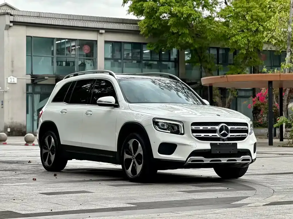 Mercedes-Benz GLB — фото 5