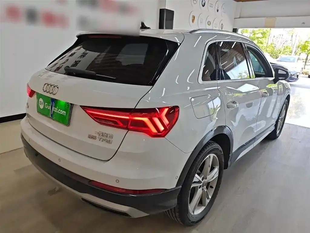 Audi Q3 — фото 6