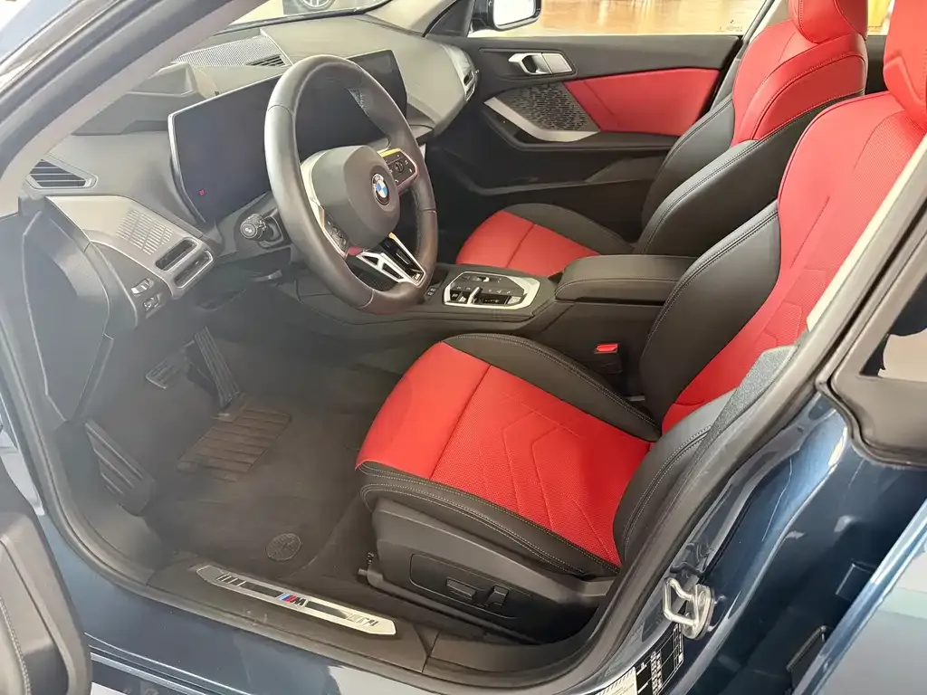 BMW 2 Series 2025 из CN, фото 10