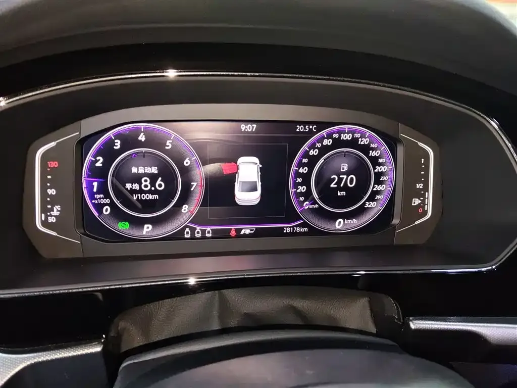 Volkswagen Passat — фото 6