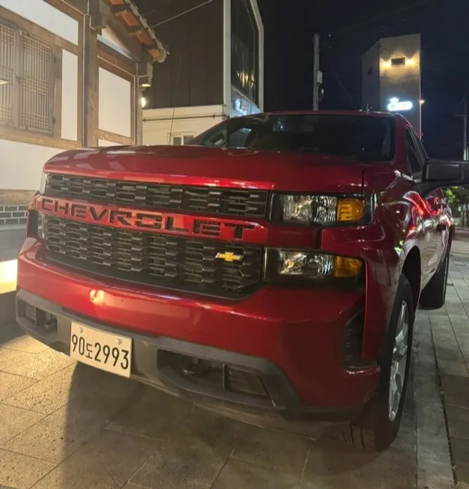 Chevrolet Silverado 2021 из KR, фото 2