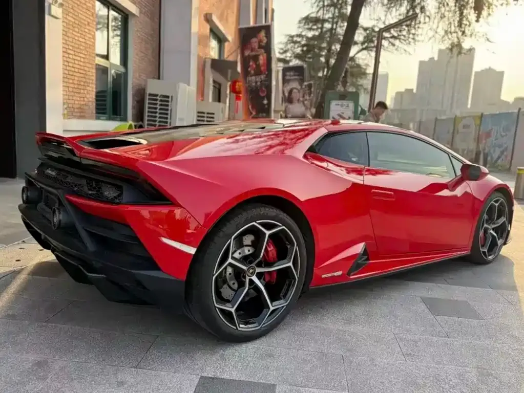 Lamborghini Huracan — фото 4
