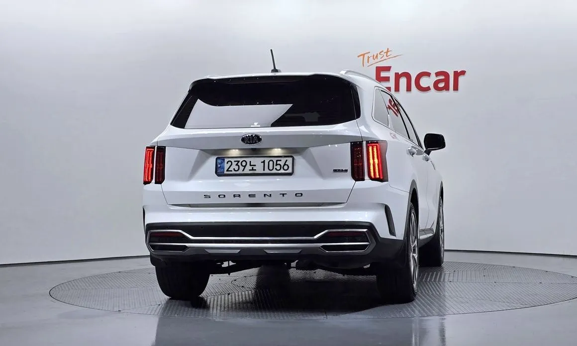 Kia Sorento — фото 4