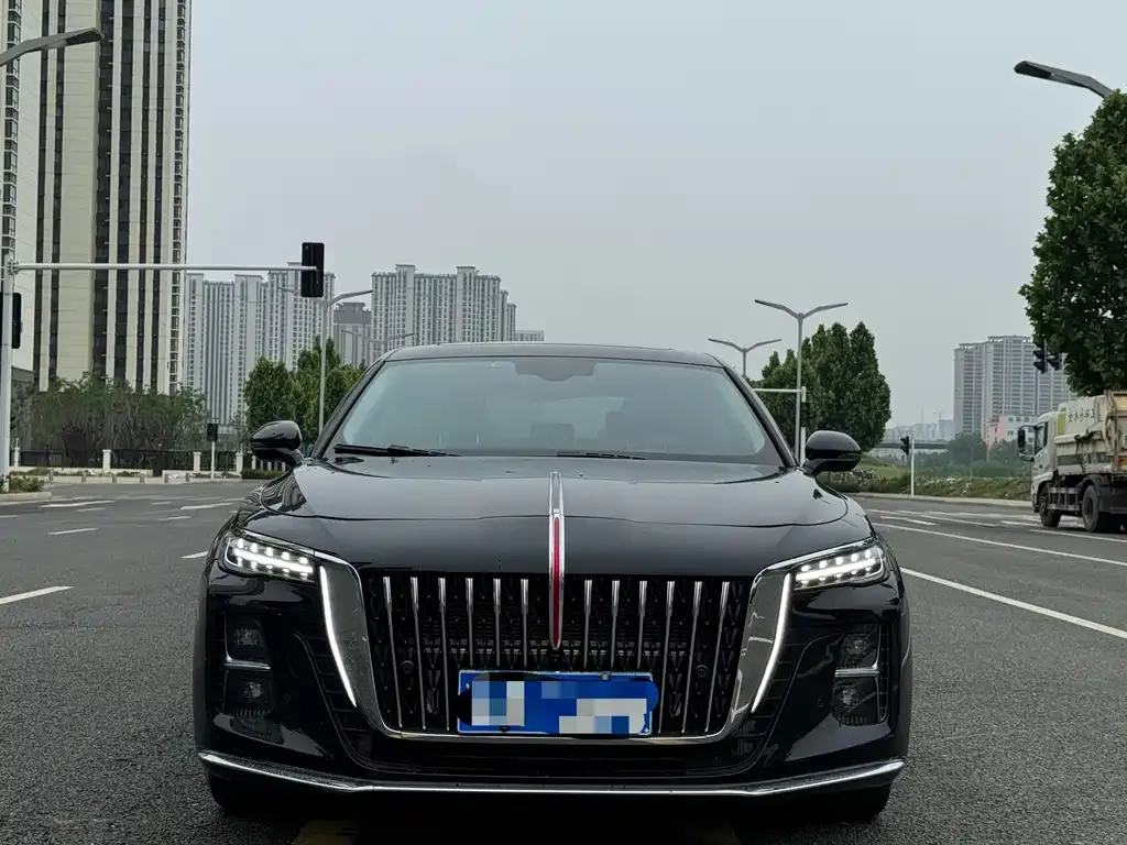 Hongqi H5 — фото 2