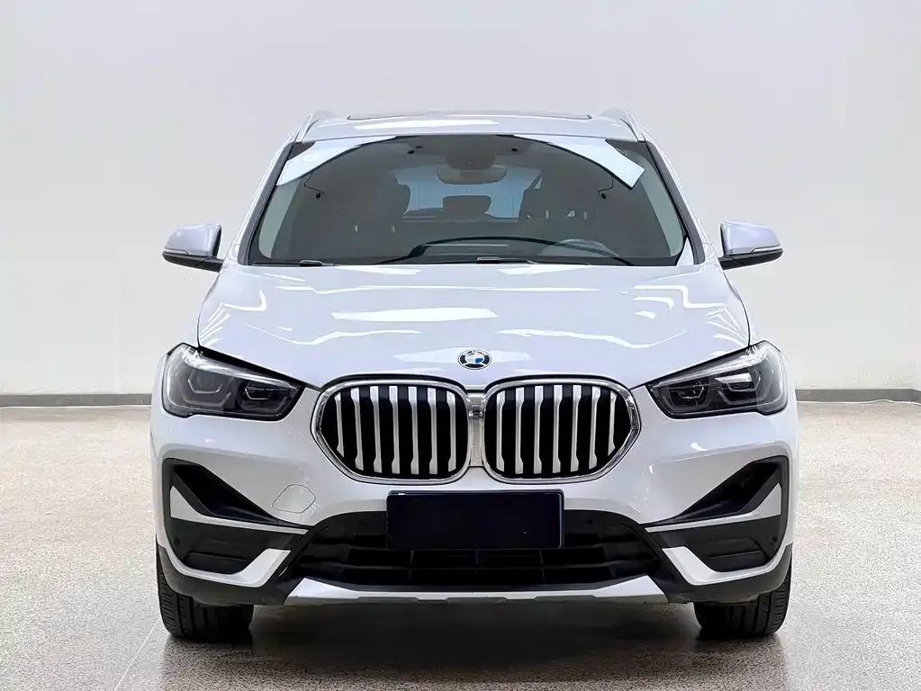 BMW X1 — фото 2
