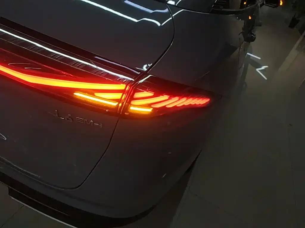 Geely Galaxy L6 — фото 7